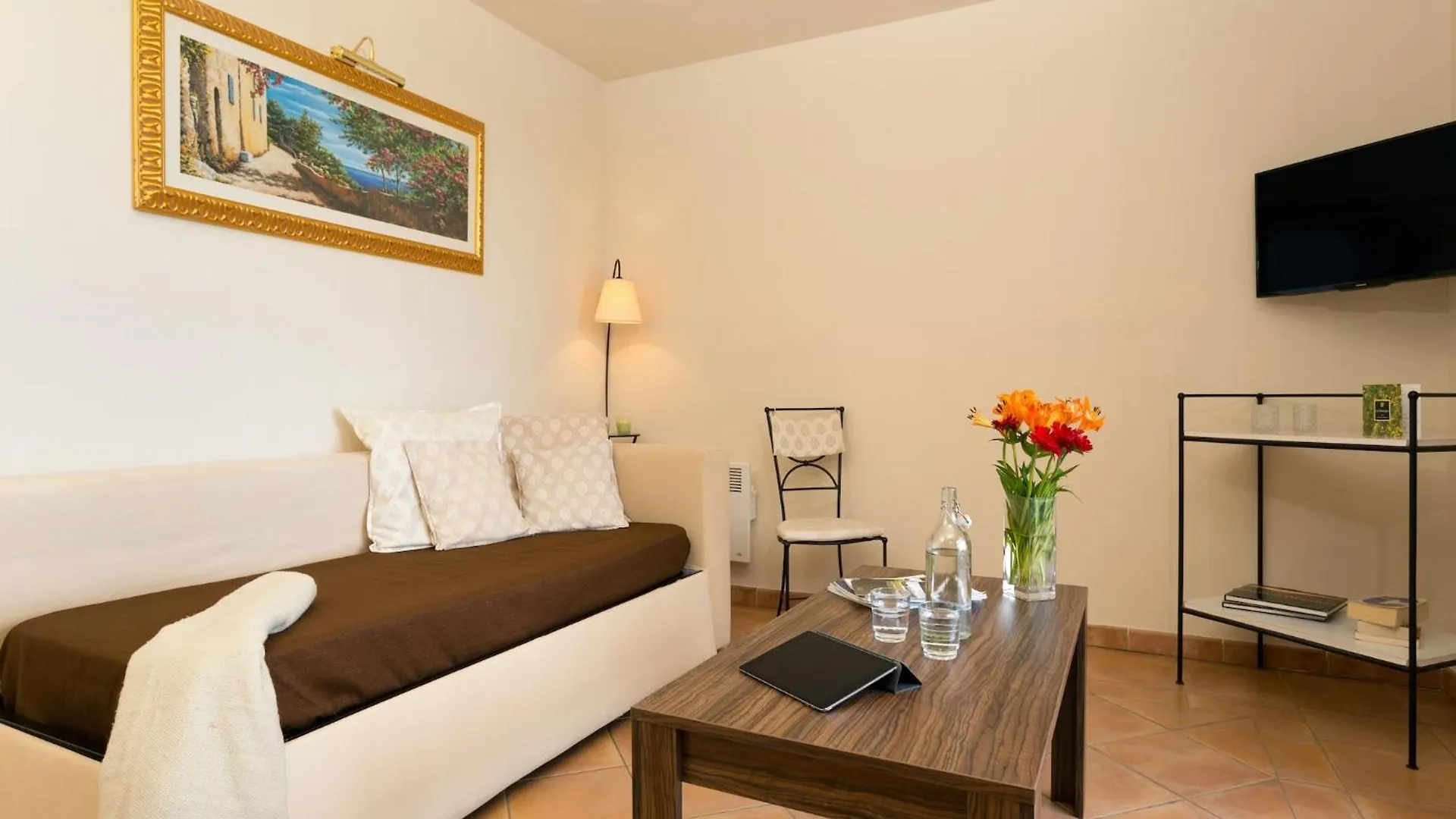 Charming Apartment With Dishwasher In Saumane De Vaucluse France